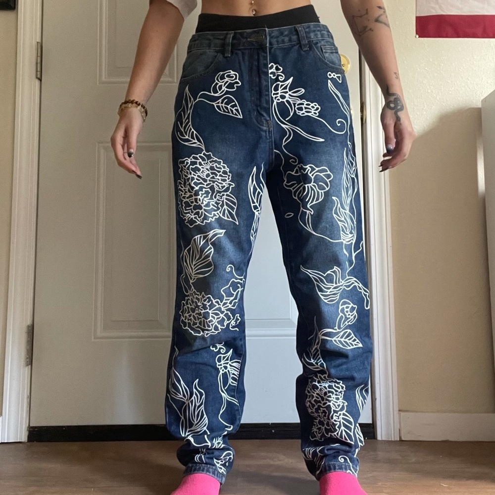 Romwe flower design jeans